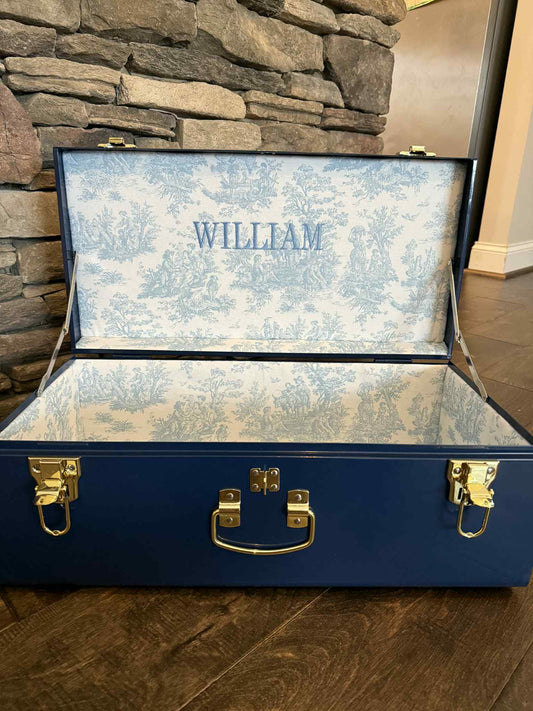 Custom Keepsake Trunks