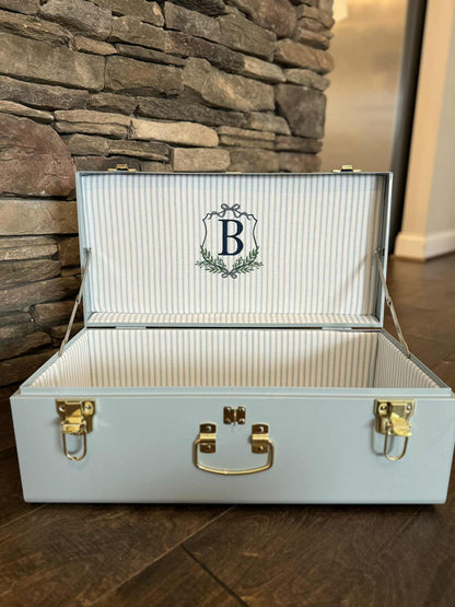 Custom Keepsake Trunks