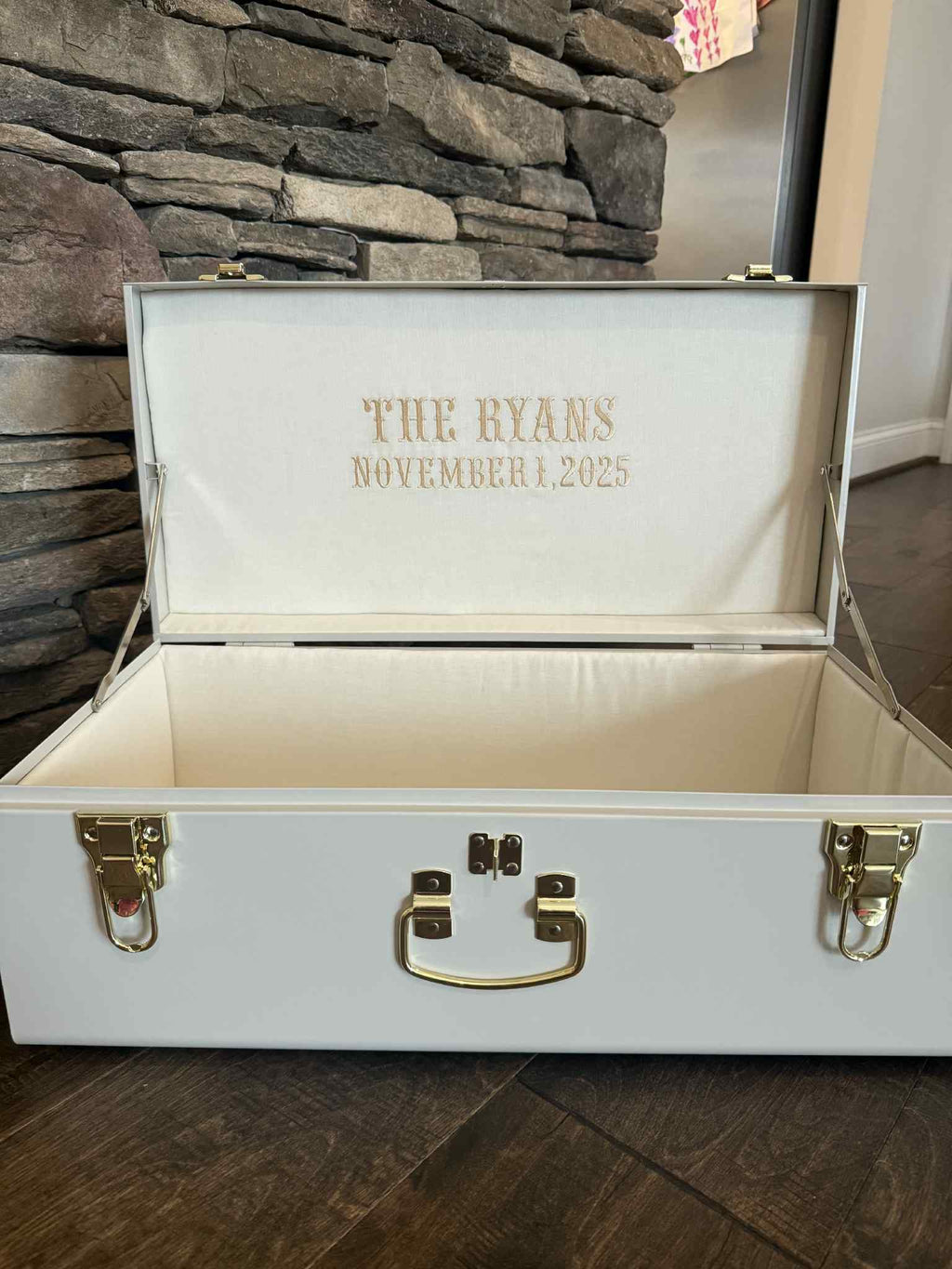 Custom Keepsake Trunk