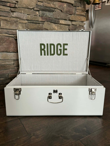 Custom Keepsake Trunks